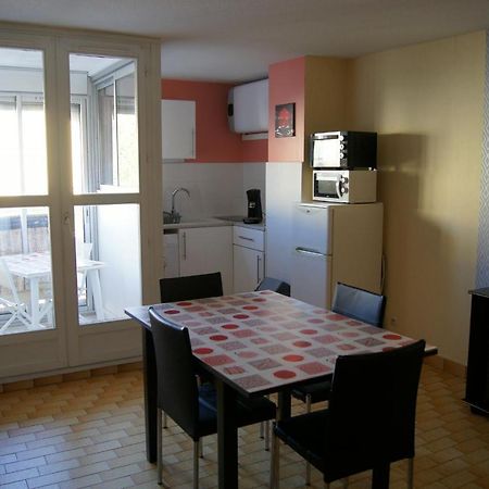 Lara 1 - Grand T2 Loggia Sans Vis-A-Vis Parking - Pres Centre-Port, Ile Des Loisirs, Plage Richelieu Agde Exterior photo