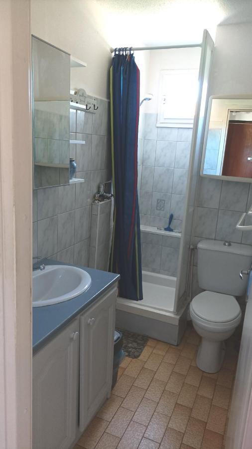 Lara 1 - Grand T2 Loggia Sans Vis-A-Vis Parking - Pres Centre-Port, Ile Des Loisirs, Plage Richelieu Agde Exterior photo